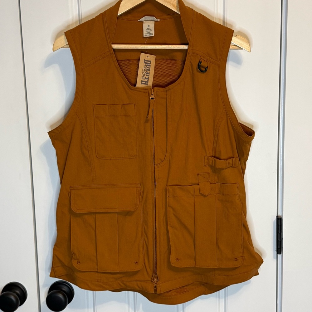 NWT Duluth Women’s Heirloom Gardening Vest, Rust